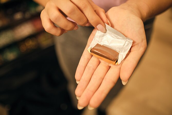 The Turin Chocolate & Wine Tasting Experience - Walking and landmark moments: porticoes, squares, and quick photo stops