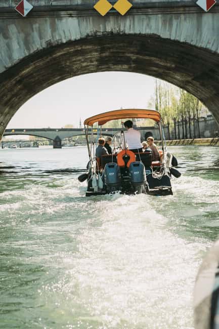 Top Private Cruises in Paris with Champagne + more surprises - Should You Book This Private Seine Cruise?