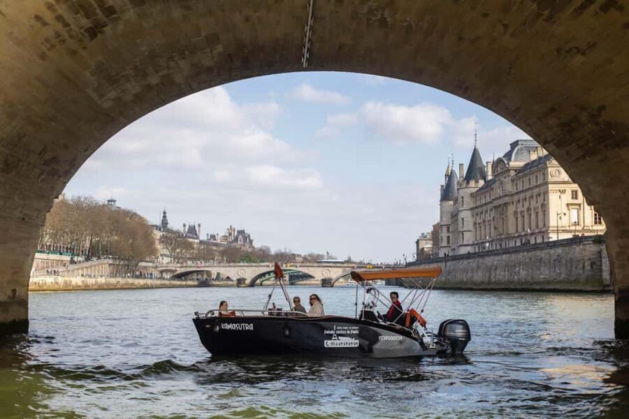Top Private Cruises in Paris with Champagne + more surprises - Who This Cruise Fits Best (and Who Should Skip It)