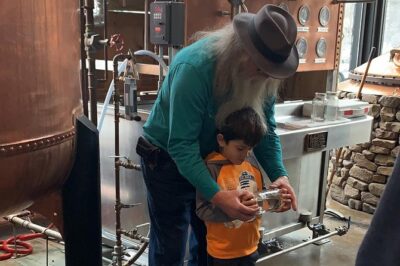 Top Rated Wine and Shine Walking Tour - Stop 1 at Tennessee Shine Company: cream, then high proof
