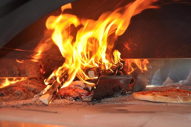 Toss, Bake, Cheers! - Sorrento Pizza Making Class with Wine - Pizza Goes to the Oven Fast: You Eat What You Make