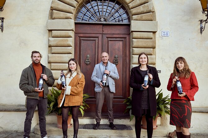 Tour through the vineyards and wine and olive oil tasting in Tuscany - Villa La Ripa: a Tuscan winery stop that feels personal