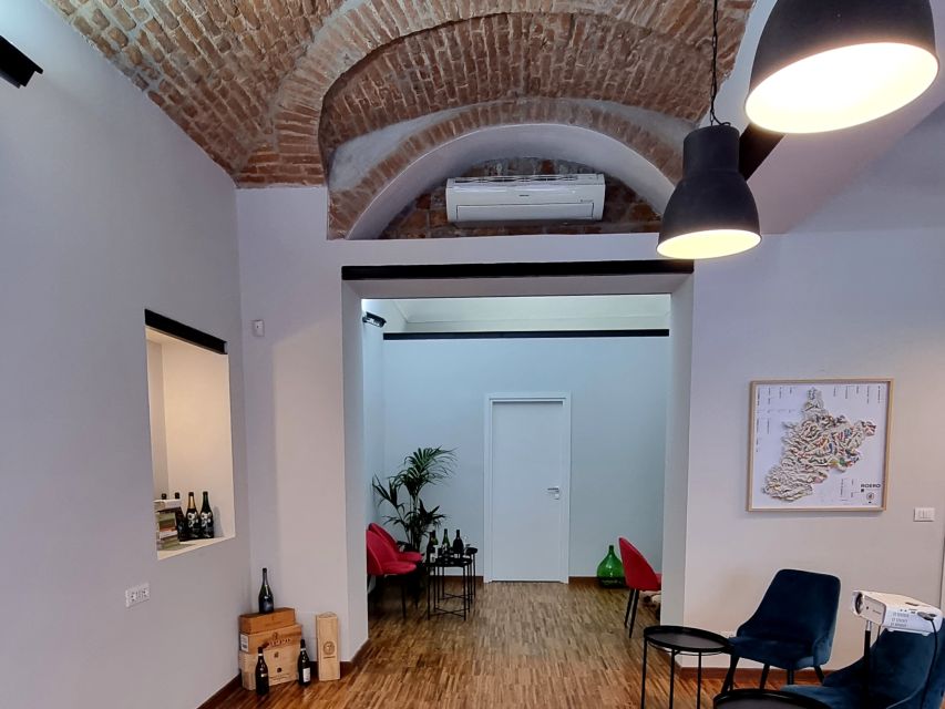 Turin: Local Wine Tasting in the Heart of the City - Cultura Liquida and Turin’s easy meeting point