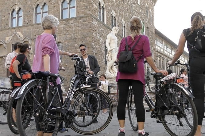 Tuscany Bike Tour with Wine, Oil and Food in the Florentine Hills - Wine and olive oil: why this tasting feels like the point