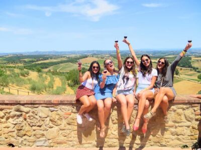 Tuscany Wine Tour: 2 Wineries & San Gimignano from Florence - San Gimignano: how to make the most of your 1.5 hours