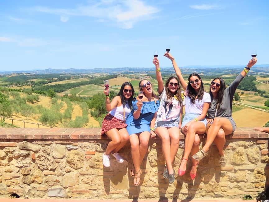 Tuscany Wine Tour: 2 Wineries & San Gimignano from Florence - San Gimignano: how to make the most of your 1.5 hours