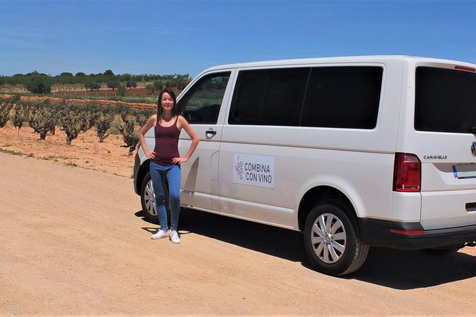 Two wineries tour with wine tasting - Stop One: The Bigger Estate Option (Including Caves Under a Village Square)