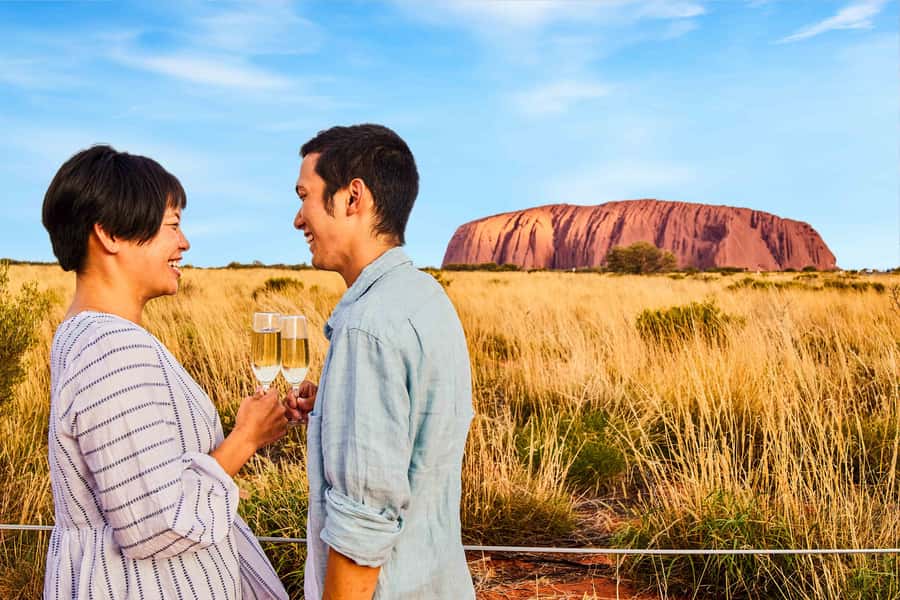 Uluru 1.5-Hour Sunset Tour with Sparkling Wine & Cheeseboard - 90-Minute Uluru Sunset Timing: Arrive Before the Sky Changes
