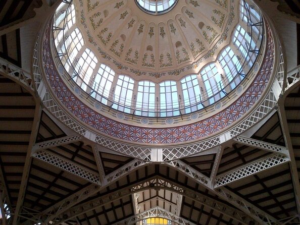 Valencia Old Town Tour with Wine & Tapas in 11th Century Historic Monument - Key things I’d bet on