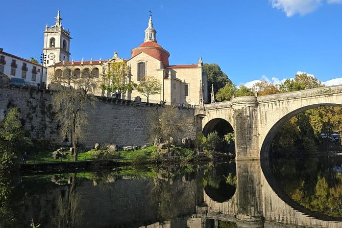 Valley of the Douro and Amarante Wine Gastronomy and Boat Tour - Start in Porto: Trinity Porto and the early launch