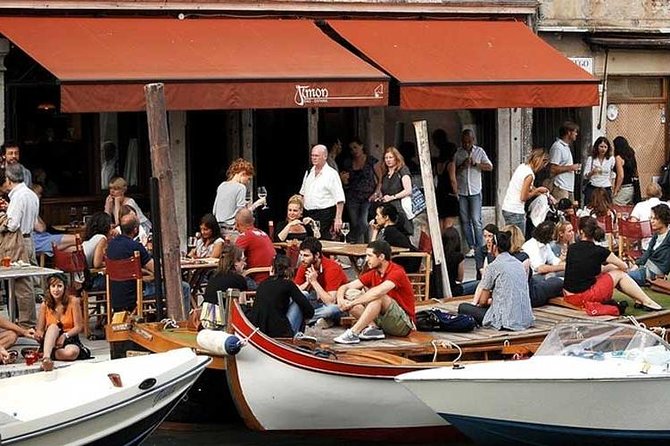 Venice: Jewish Ghetto & Cannaregio Area Food Tour: Pasta Wine Gelato and More! - Start at Gam Gam Goodies near Ghetto Vecchio at 4pm