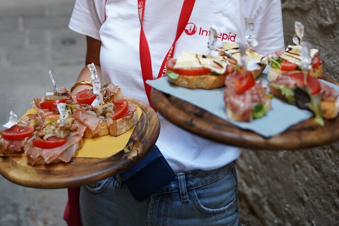 Venice Like a Local: Food, Wine & Spritz Tour with Traghetto Ride - Cannaregio to Rialto: walking where Venetians actually live