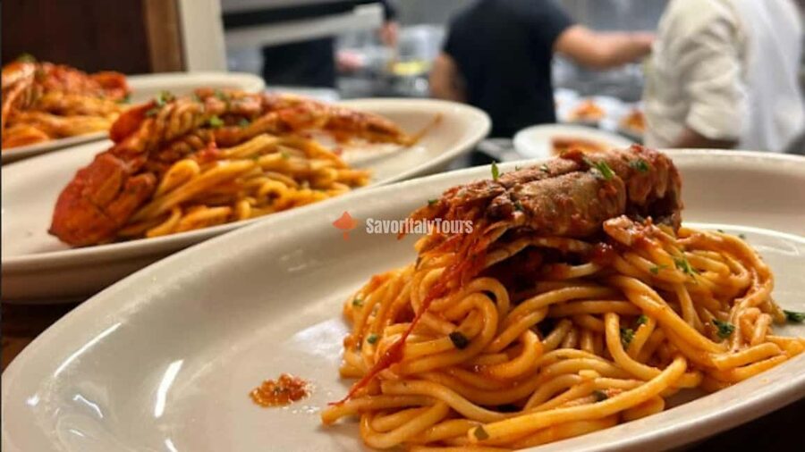 Venice: Sunset Walking Tour with Food and Wine Tastings - The bacari and osterie route: 14+ tastings across 7 stops