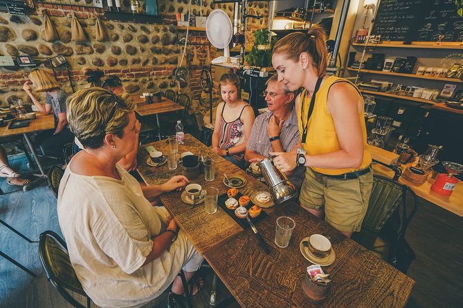 Verona All in one: Food Walking Tour, Lunch & Wine - Ponte Pietra Gelato Finish: A Sweet Reset and a Great Ending