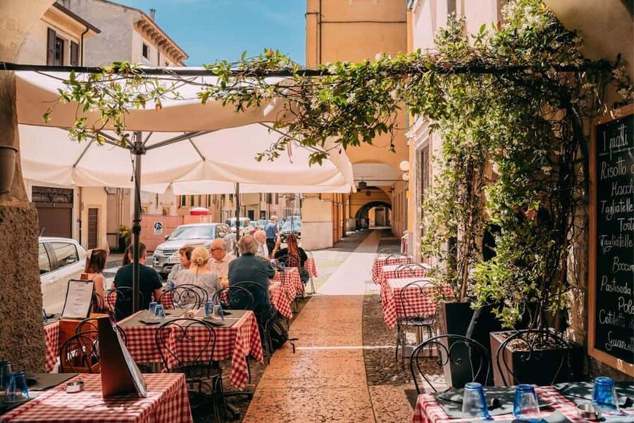 Verona: Food and Wine Tasting Walking Tour - Price and value: is $96.29 a fair deal?