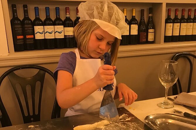 Verona: Pasta and Tiramisu Cooking Class With Free Flowing Wine - Why the $71.35 price can be good value