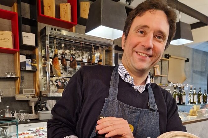 Verona: Pasta and Tiramisu Cooking Class With Free Flowing Wine - Fresh pasta basics: dough, flour choices, and what makes it different