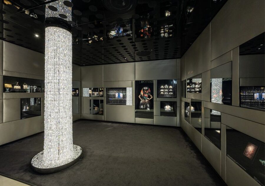 Vienna: Swarovski House Tour with Champagne & Gift - IN LOVE WITH TOMORROW: Susanne Rottenbacher and the Nature-to-Crystal Idea