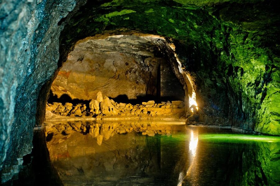 Vienna: Vienna Woods Tour with Underground Lake and Wine - How Much It Costs: Why $129 Can Actually Make Sense