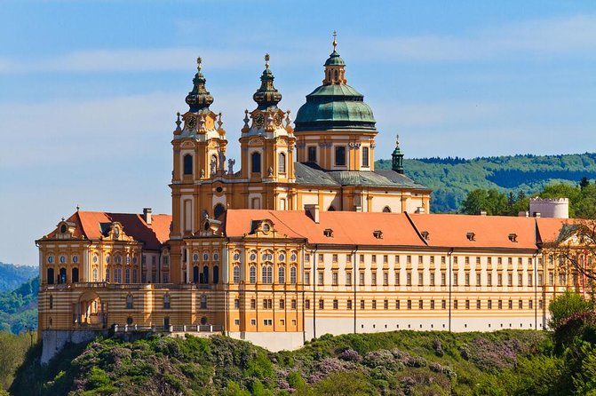 Wachau Valley Small-Group Tour and Wine Tasting from Vienna - Wine tastings in the Wachau: how to get more out of them