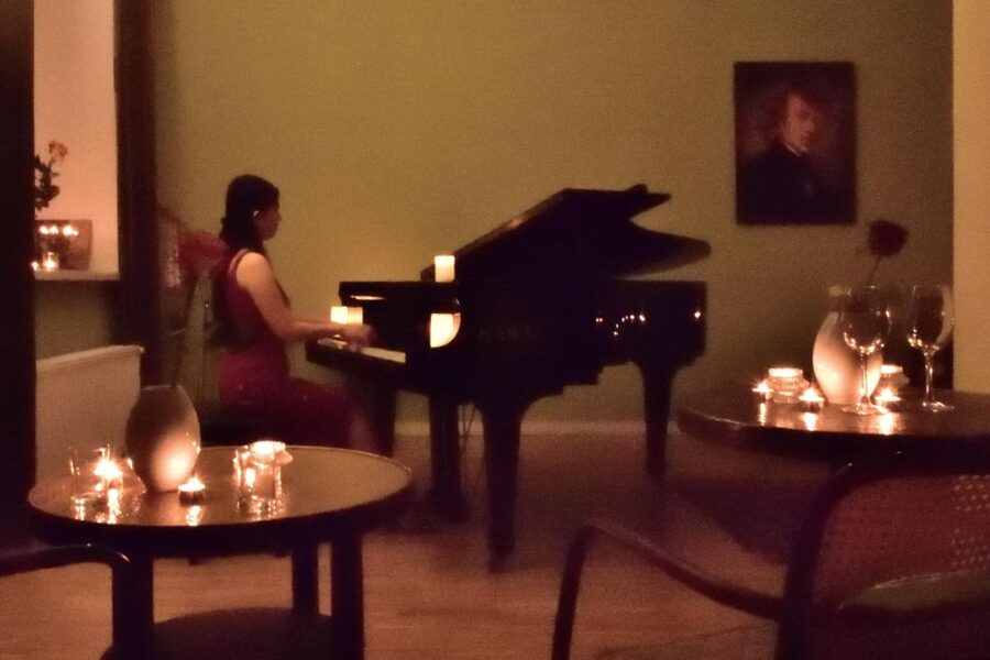 Warsaw Concert: Chopin – Painted by Candlelights with Wine - Should you book this Chopin candlelight concert?
