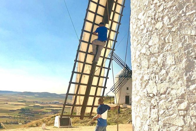 Windmills of Don Quixote Wine Tour & Tasting from Madrid - Why La Mancha Feels Like Don Quixote’s Backyard