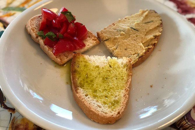 Wine and Cheeses - Bruschette, cheeses, jam, and balsamic: why the food is part of the point