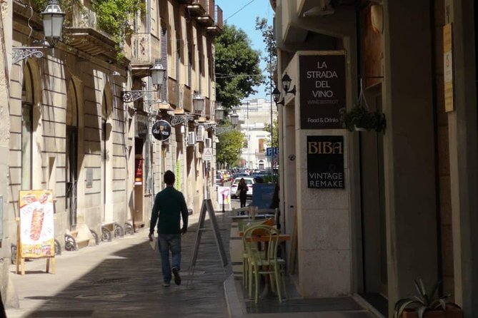 Wine and Food Tasting Experience in Lecce old town - Meet the Host: How the Guide Connects Wine to Terroir