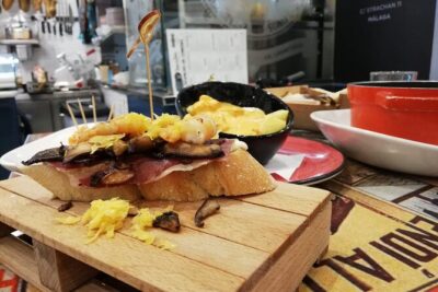 Wine and Tapas walking Tour in Malaga - Stop 2: a local bar built for people who want more than one bite