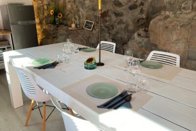 Wine, Cheese & Charcuterie Tasting, including complimentary tour - Inside the setting: a homey start in a historic building