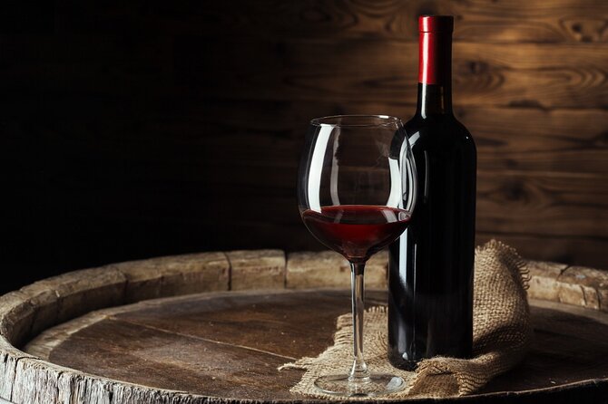 Wine Experience in farm vineyard & winery from Montecatini T. - Fattoria Il Poggio: what you’ll see and what the farm lesson actually covers
