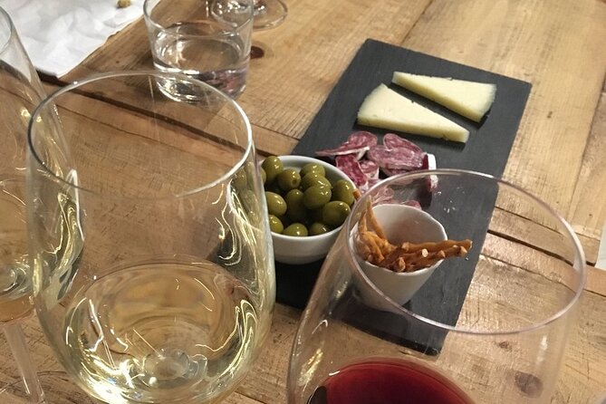 Wine Tasting Experience in Barcelona - El Born Wine Tasting: A Simple Way to Understand Catalonia