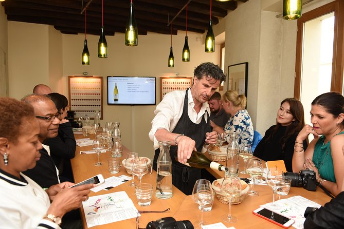 Wine Tasting In Paris - Reading French wine labels like a pro (without memorizing everything)