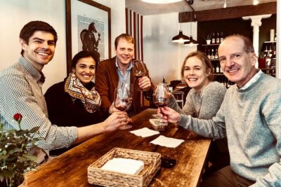 Wine Tasting near Plaza Mayor in Madrid - The guide style: irreverent, friendly, and made for first-timers