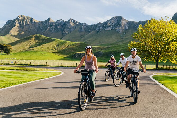 Wine Tour and Tastings in Hawkes Bay - Craig’s Role: Friendly Hosting, Wine Stories, and Real Guidance