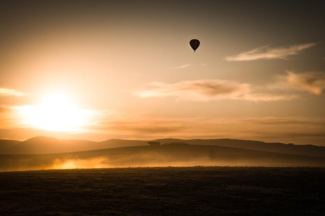 Yarra Valley sunrise balloon flight & champagne breakfast - Key highlights at a glance